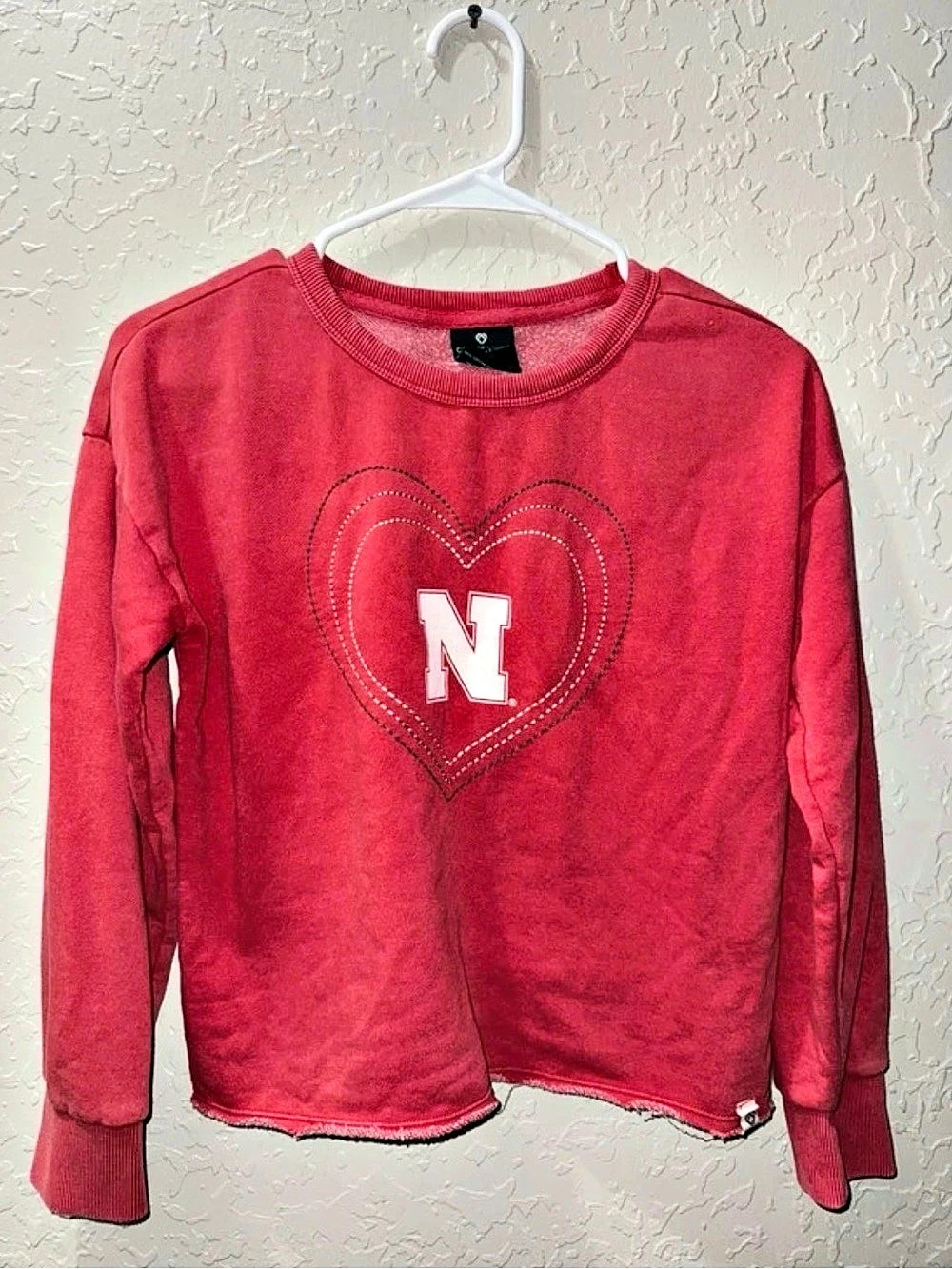 Nebraska Cornhuskers Girls L 10-12 Raw Hem Sweatshirt Colosseum Heart N Logo Red